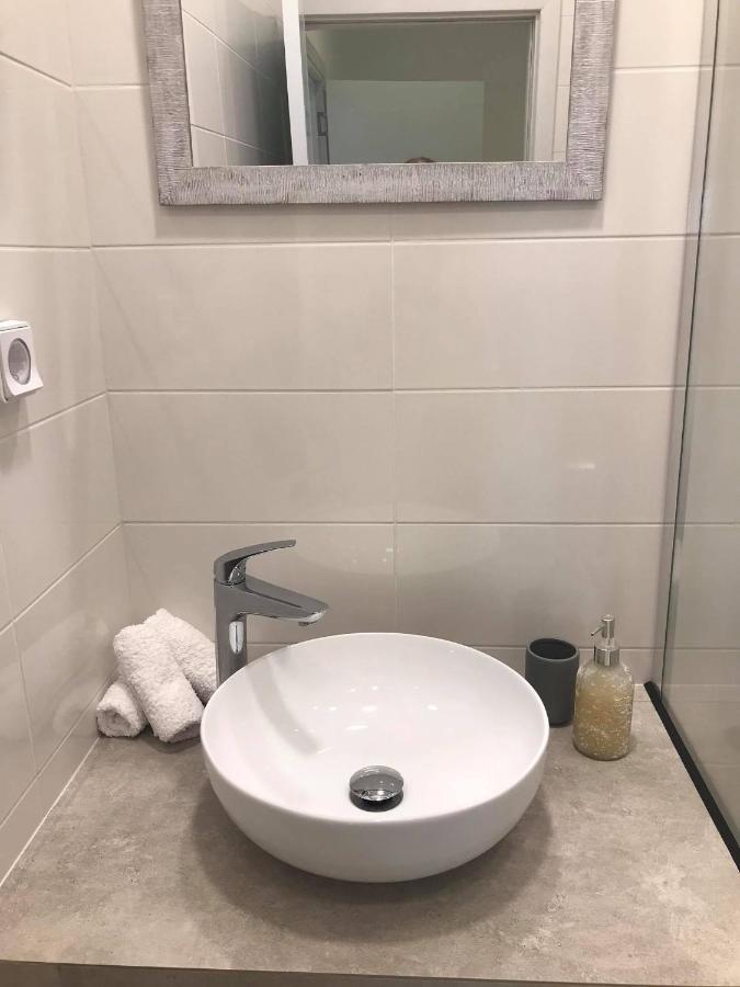 Calma Apartment มาซูรี ภายนอก รูปภาพ