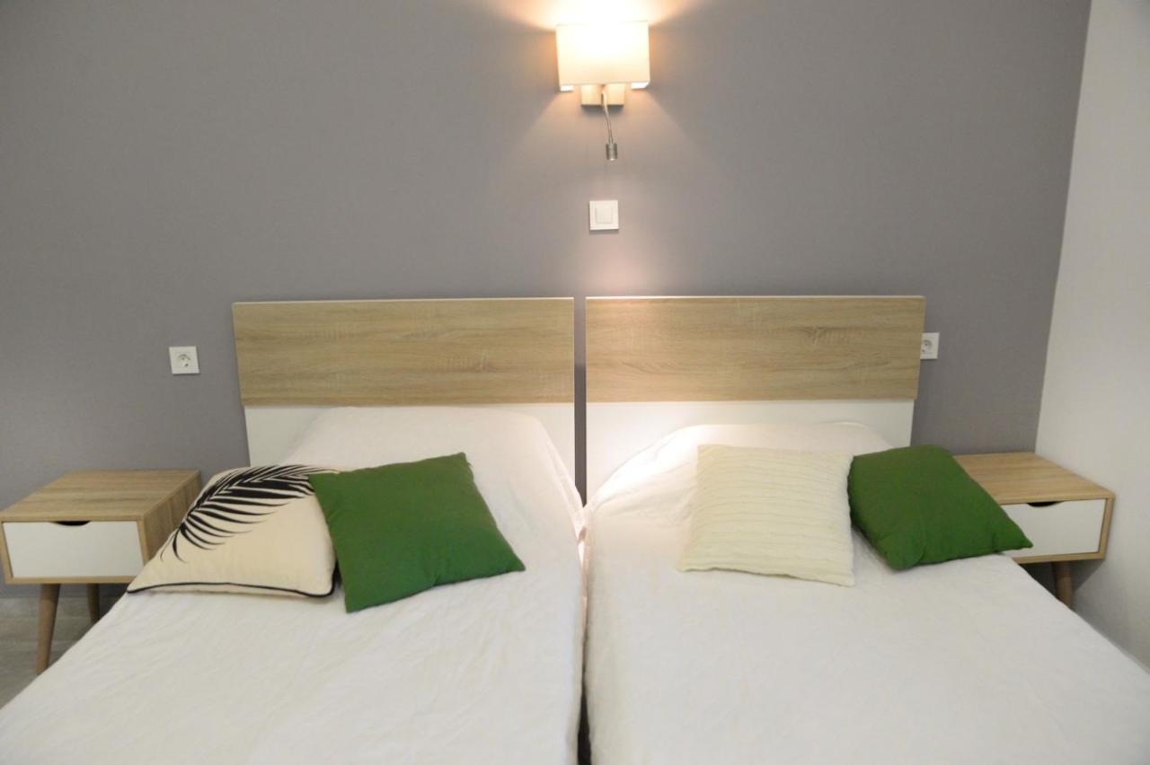 Calma Apartment มาซูรี ภายนอก รูปภาพ